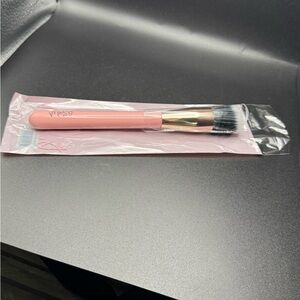 Mally Pink Stippling Foundation Brush-New in bag MRSP $18